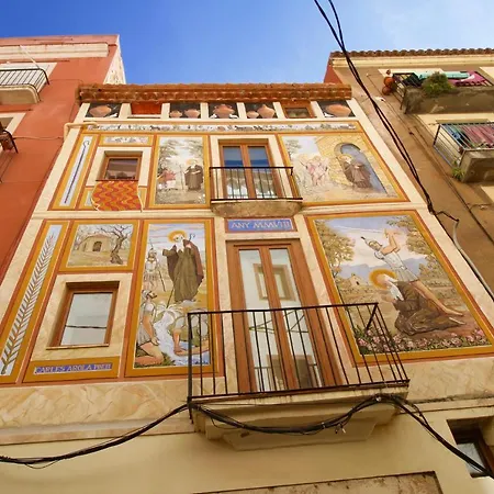 Apartment Duplex En Planta Baja Junto A La Catedral Tarragona